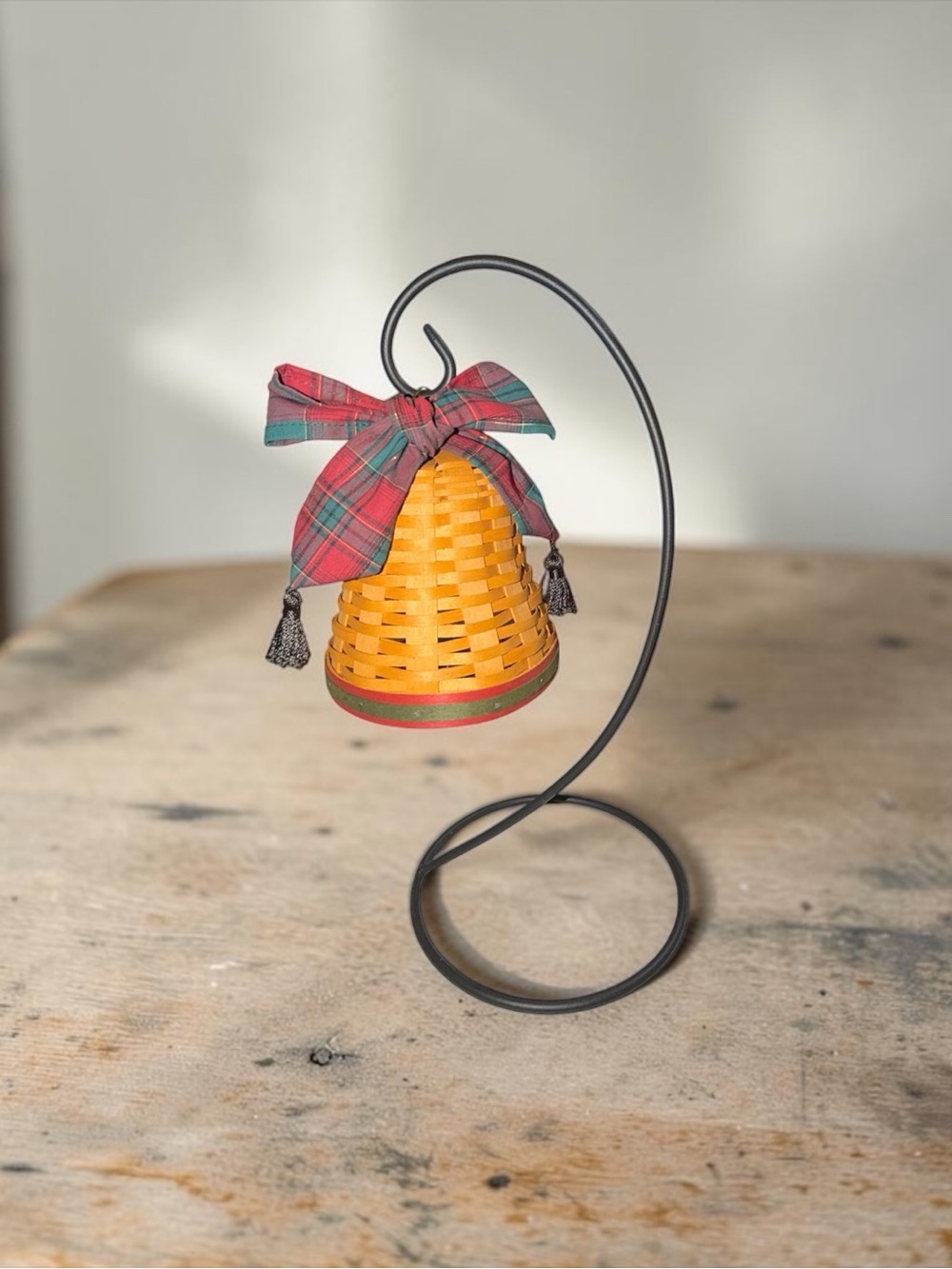 Longaberger 2000 Noel Bell basket with Wrought Iron Stand